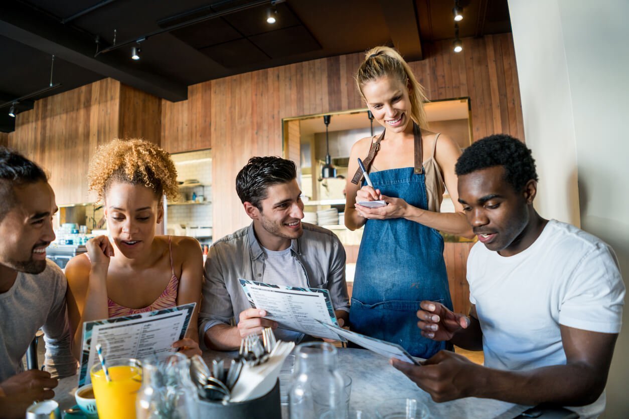 6 maneiras de pedir comida em inglês